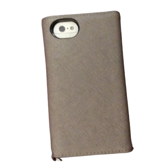 Micheal Kors silver saffiano mobile wristlet iPhone 5 case - Picture 2 of 5